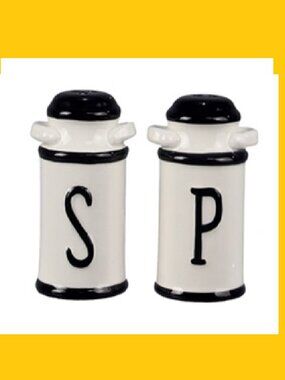Ceramic Milk Jugs Salt & Pepper Set with rubber plug 3 1/4" tall 18928